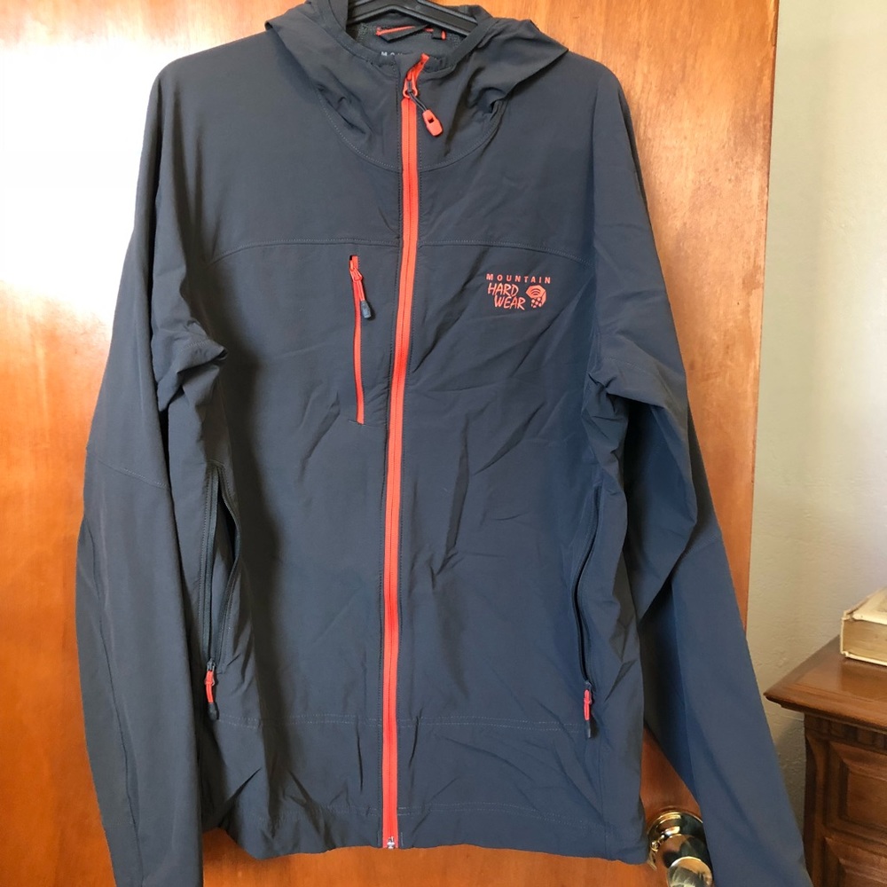 NWOT- Mountain Hardware jacket